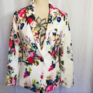 Zapa Basic Floral Blazer⚜️